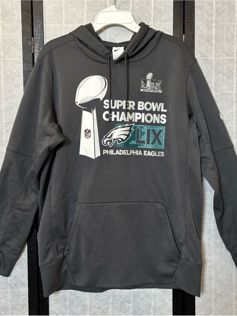 Nike Men's Black Philadelphia Eagles Super Bowl Champions Hoodie